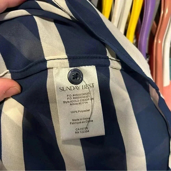 Aritzia - Sunday  Best Button Up Blouse - Picture 5 of 5